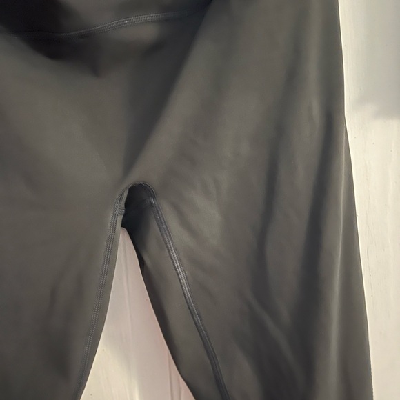 SPANX Booty Boost Leggings - Essex Green - Picture 9 of 9